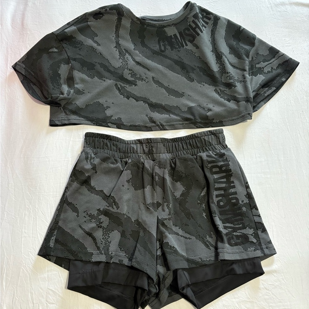 Gymshark Black and Gray Activewear Set